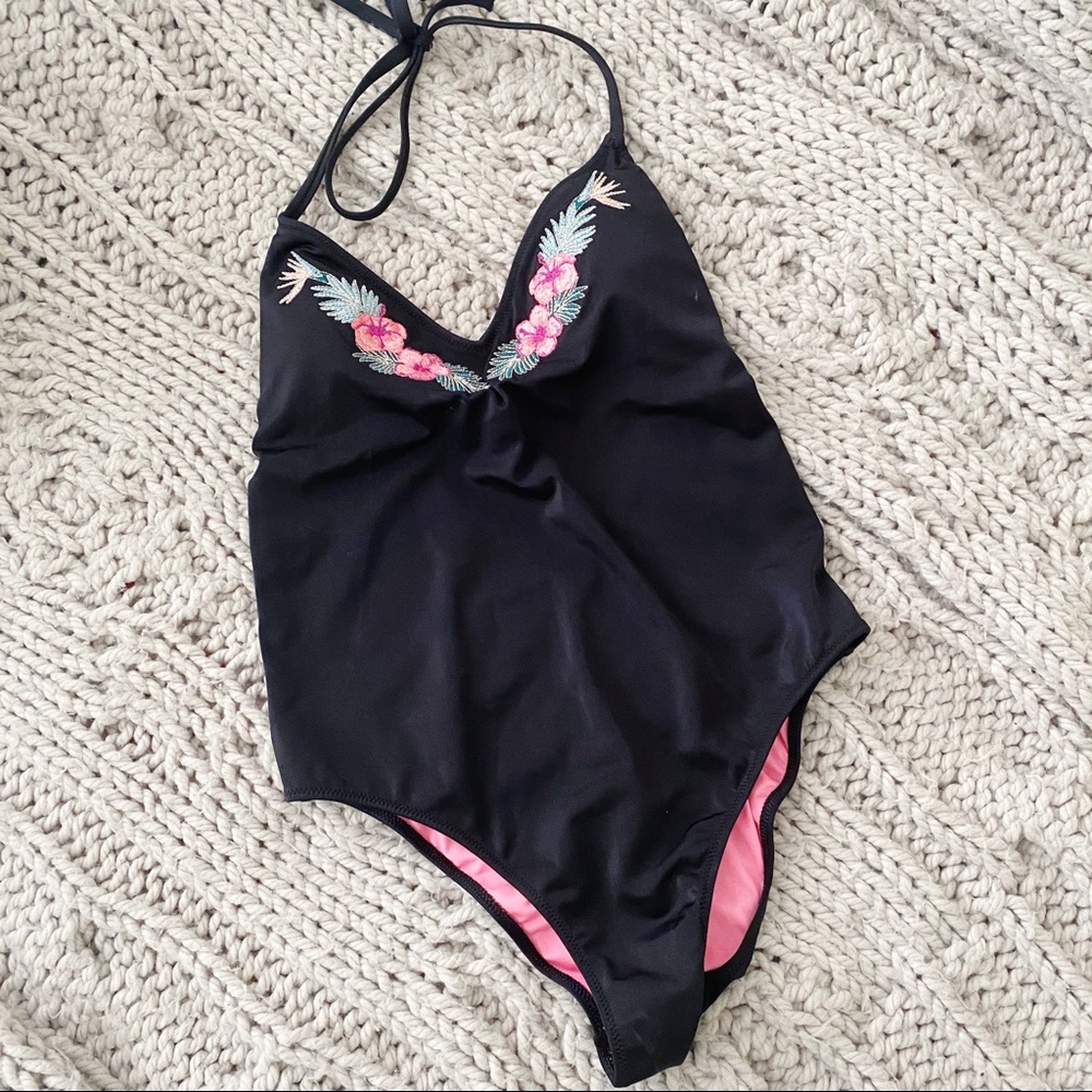 VICTORIAS SECRET PINK RUCHED BLACK ONE-PIECE SWIM